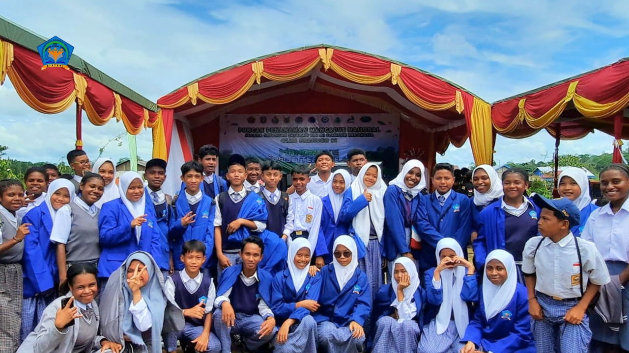 banner HARMONI SCHOOL TERPADU BINTUNI